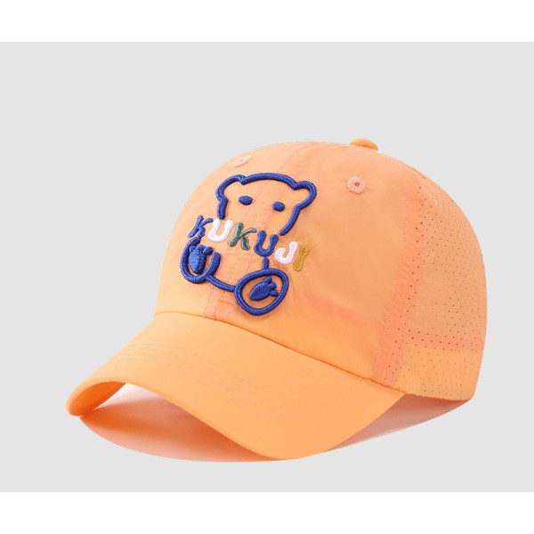 За малки герои детска шапка с козирка Kuku Ji - Bear 10