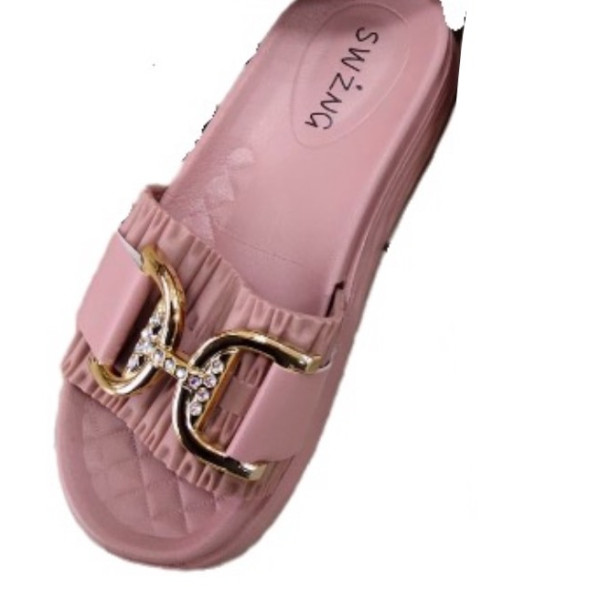 Луксозни дамски чехли с елегантни златисти елементи D5551
