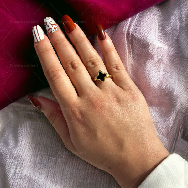 Дамски пръстен от неръждаема стомана с красив черен камък 2