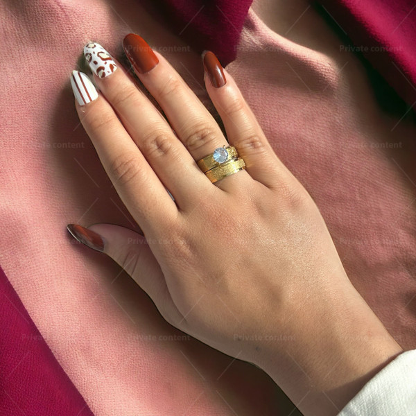 Красив дамски пръстен от неръждаема стомана с хубав блестящ камък 2