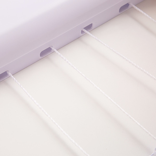 Прибиращ се простор за дрехи с 5 въжета и куки,максимална дължина 3.2 метра