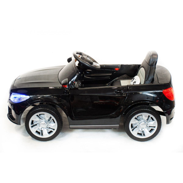 Акумулаторна кола BMW XMX-835 12V с отварящи се врати 4