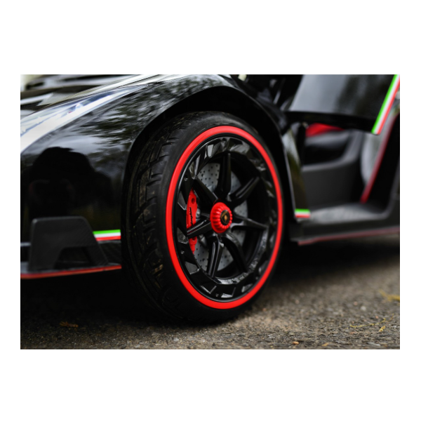 Акумулаторен кола Lamborghini Veneno , с отварящи се врати ,меки гуми 4x4