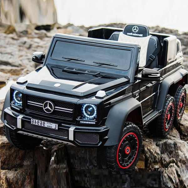 Акумулаторен джип Mercedes G63 AMG 6X6 с дистанционно управление и отварящи се врати