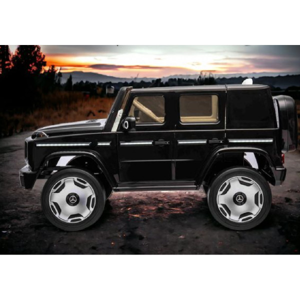 Акумулаторен джип Mercedes EQG Electric G-Class 12V с отварящи се врати меки гуми 4x4