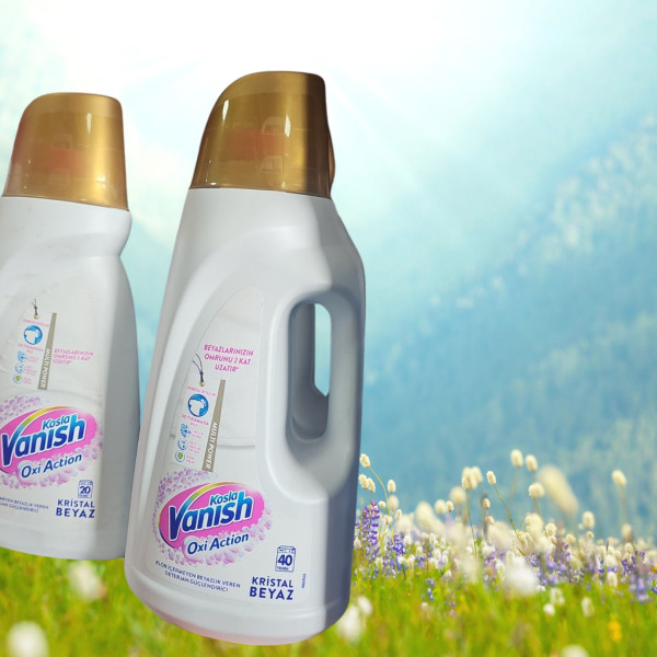 Течен избелващ препарат за бяло пране Vanish Oxi Action Kristal Beyaz 4