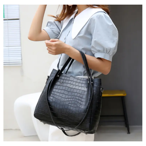 Комплект от дамски чанти в черен цвят, с кроко ефект, Bag112 3 — 4sales Комплект от дамски чанти в черен цвят, с кроко ефект, Bag112 3