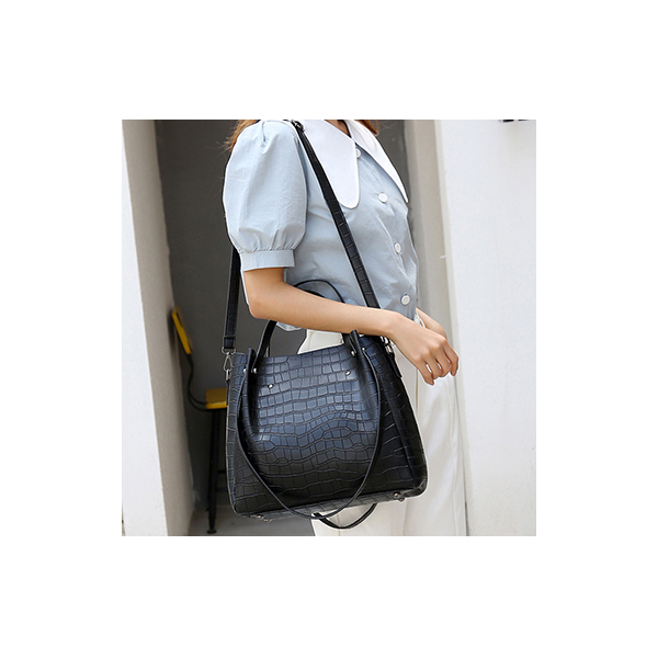 Комплект от дамски чанти в черен цвят, с кроко ефект, Bag112 5 — 4sales Комплект от дамски чанти в черен цвят, с кроко ефект, Bag112 5