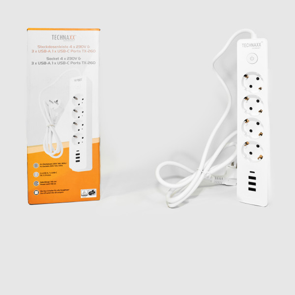 Разклонител с  4 гнезда, 3хUSB + type C 8