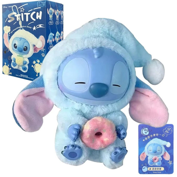 Сладка изненада с Miniso Stitch в пижама – колекционерска фигурка 15 см