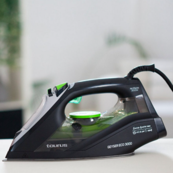 Парна ютия - Taurus Geyser Eco 3000W 2