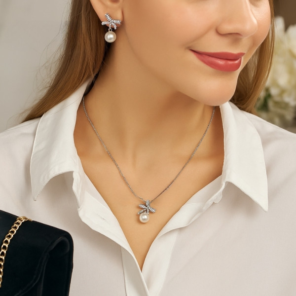 Комплект колие и обеци с перли и панделки 3