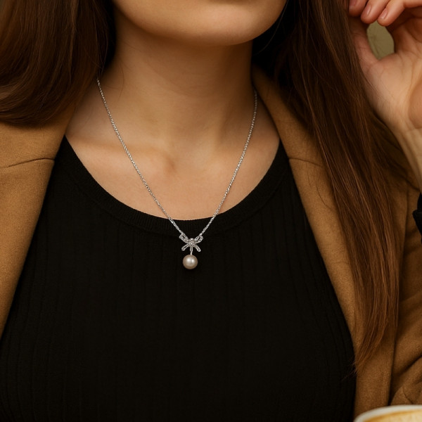 Комплект колие и обеци с перли и панделки 4