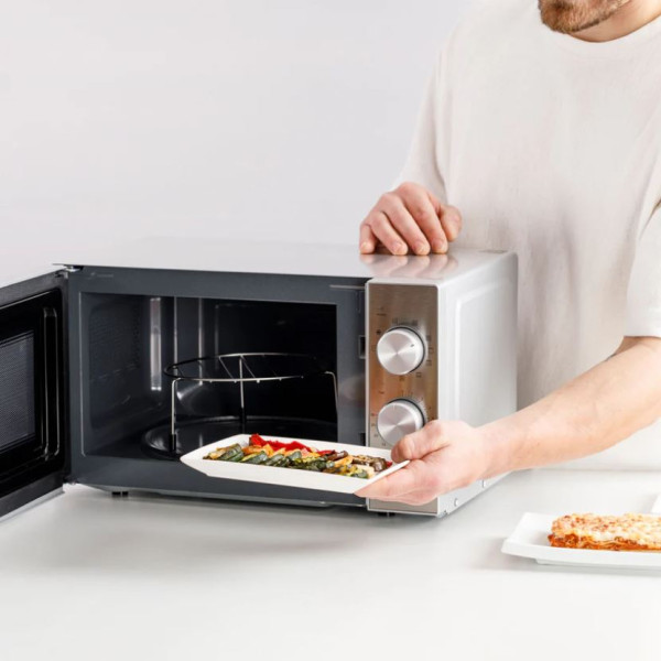 Микровълнова с грил Taurus Elegance Grill – равномерно затопляне и златиста коричка за всяко ястие