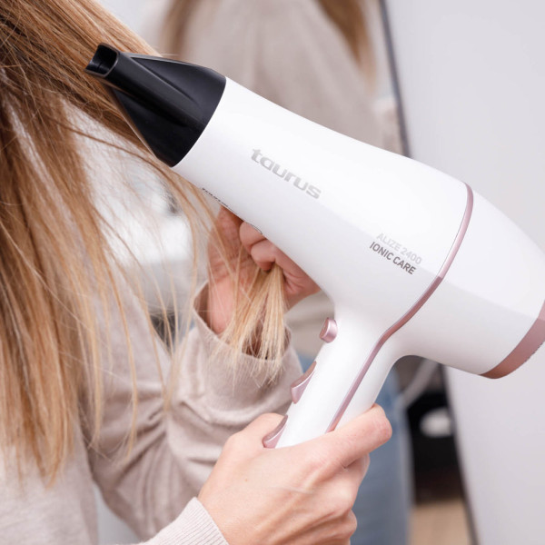 Сешоар Taurus Alize 2400 Ionic Care