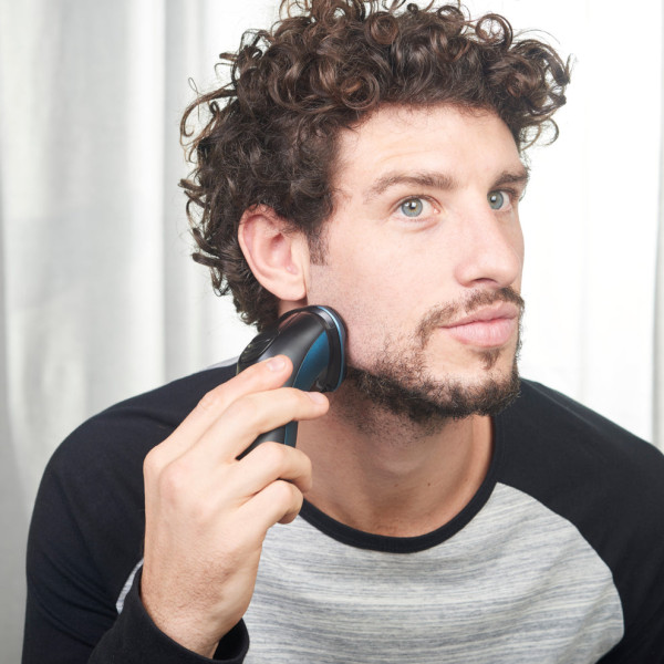 Електрическа самобръсначка Taurus 3 Side Shave IPX7 6