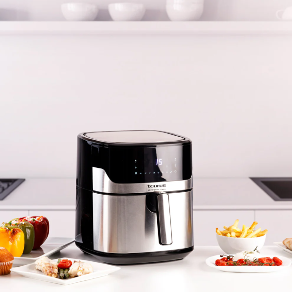 Мощен Air Fry Taurus Digital 7S Wall –  1600W с 6,5L обем и иновативен разделител за готвене без смесване на вкусове