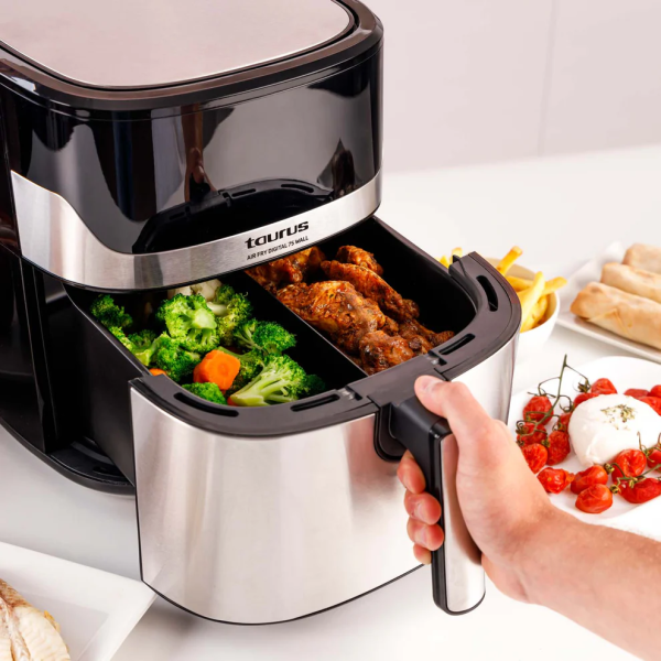 Мощен Air Fry Taurus Digital 7S Wall –  1600W с 6,5L обем и иновативен разделител за готвене без смесване на вкусове