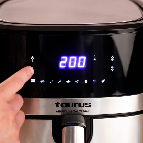 Мощен Air Fry Taurus Digital 7S Wall –  1600W с 6,5L обем и иновативен разделител за готвене без смесване на вкусове 7