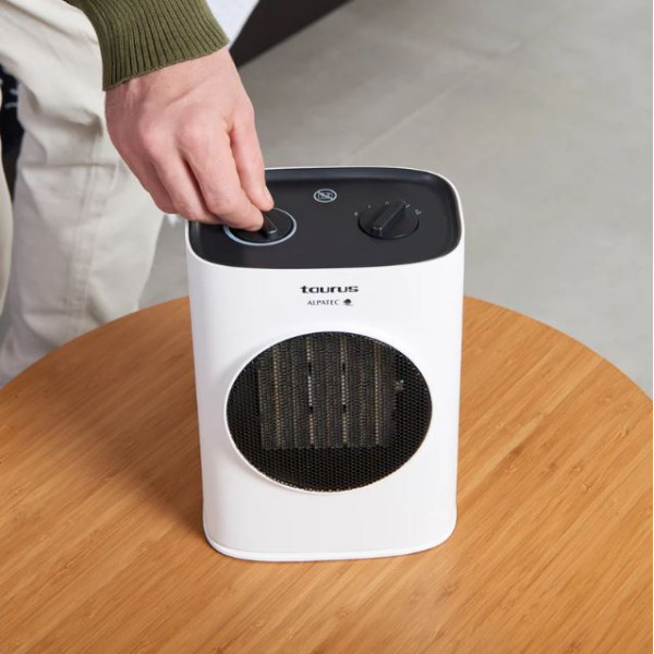 Керамичен отоплител Taurus Tropicano 7CR – 1500W, PTC технология, осцилация, защита от падане