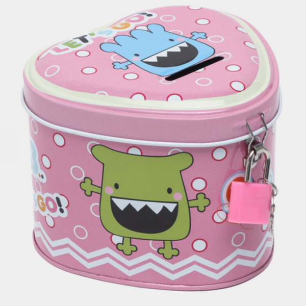 Детска Метална Касичка Let’s Go! – Здрава, С Катинар и Ключ, За Сигурно Спестяване 2 — 4sales Детска Метална Касичка Let’s Go! – Здрава, С Катинар и Ключ, За Сигурно Спестяване