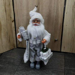 Дядо Коледа в сребристо – празнична фигура, която носи магия и уют у дома (50 / 70 / 90 см)