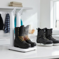 Електрически сушилник за обувки PEET 2100 – тиха термична конвекция, безопасно и ефективно сушене