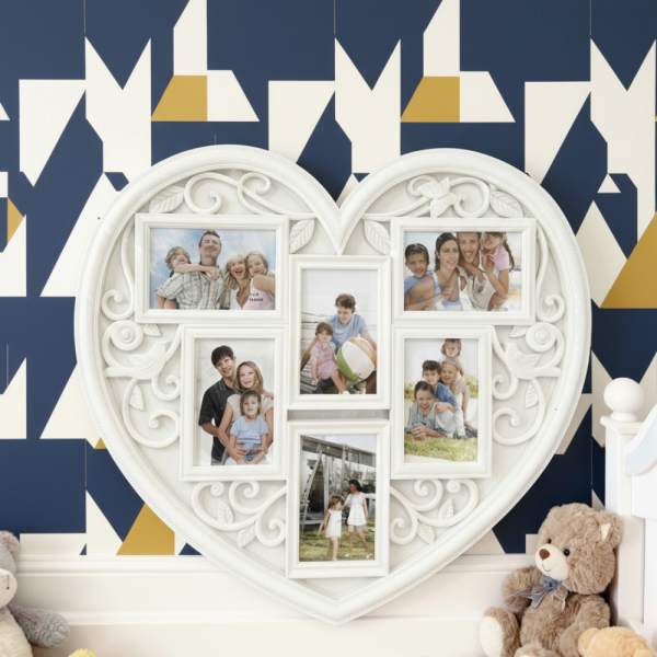 Рамка за снимки сърце - любимите снимки на едно място 5