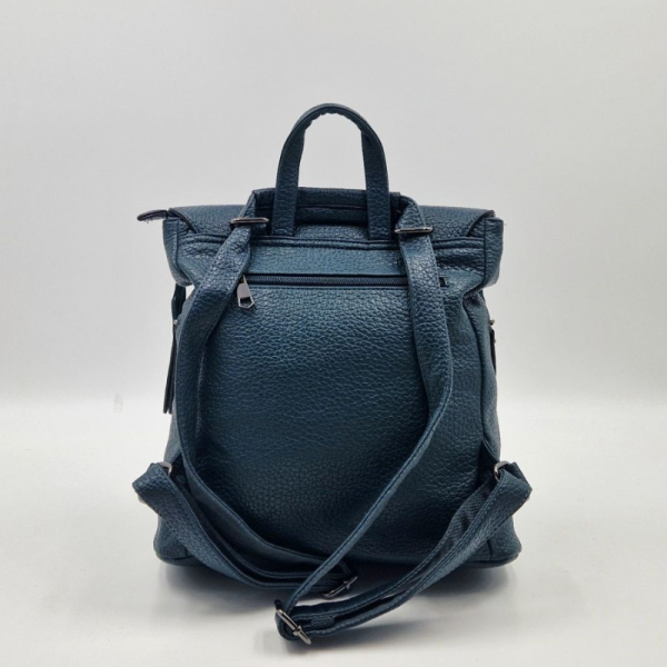 Дамска раница от еко кожа с ресни – бохо стил, удобство и обем (36×30×16 см) 12