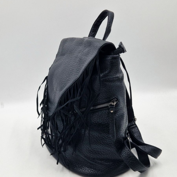 Дамска раница от еко кожа с ресни – бохо стил, удобство и обем (36×30×16 см) 15