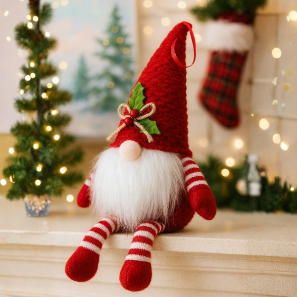 Коледна играчка джудже – Перфектна украса за елха и дом