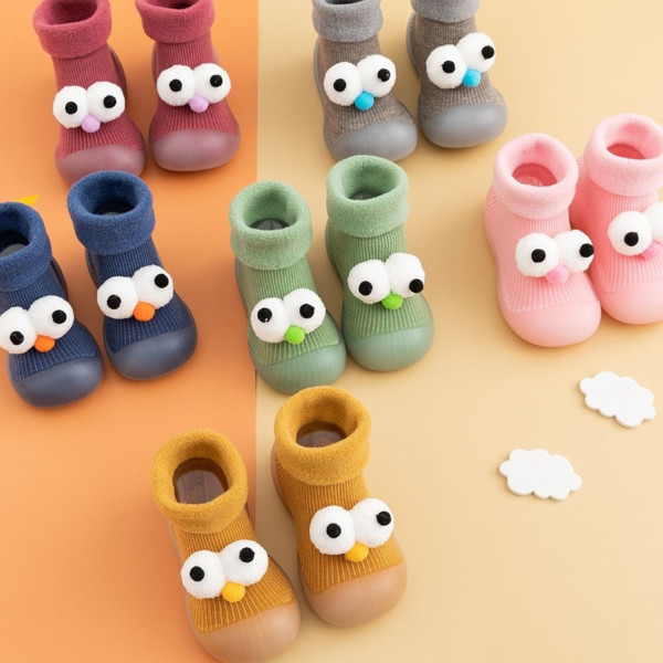 Детски есенни обувки с чорап и очички, различни номера и цветове W SHOE1