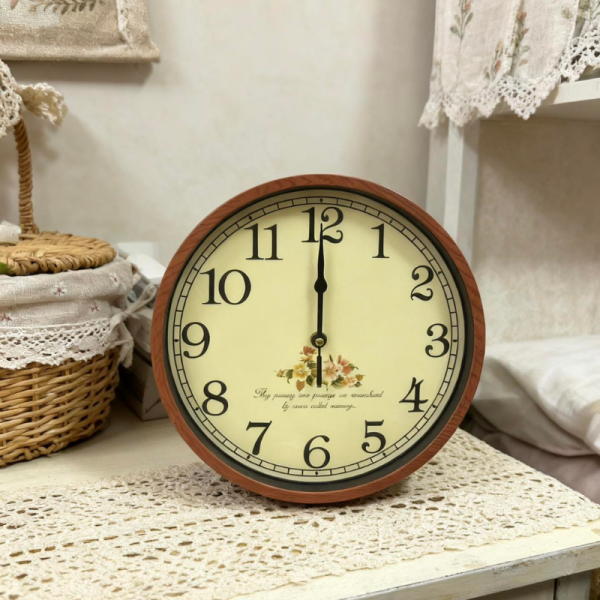 Стенен часовник Ø 25 см — стилен акцент за дома или подарък 1