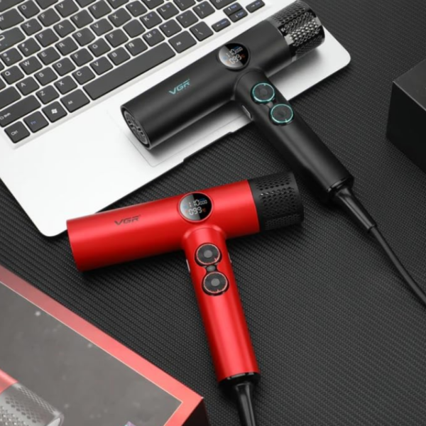 Професионален сешоар VGR с BLDC мотор 110 000 RPM – Йонна технология и дифузер 1