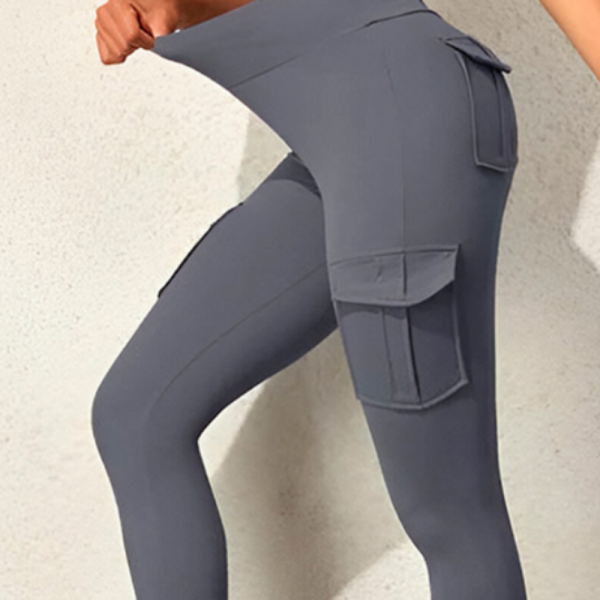 Оформящ дамски панталон с 4 джоба – Висока талия, стегната кройка и максимален комфорт