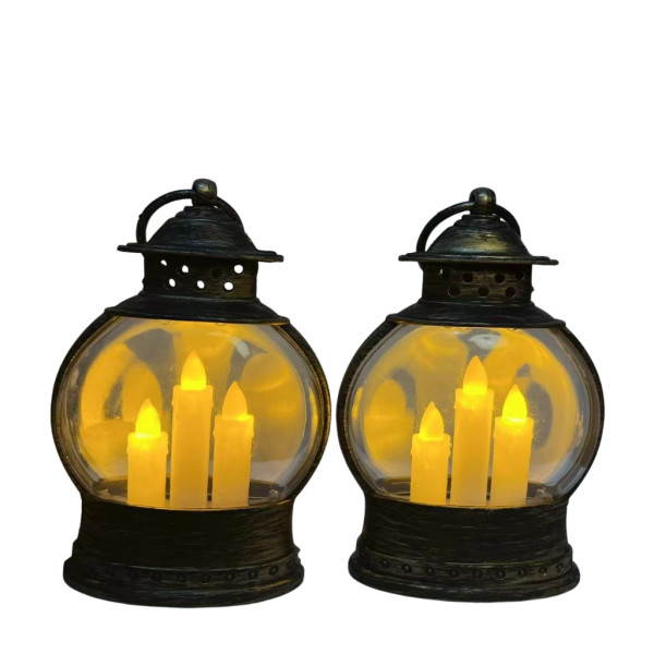 Декоративен коледен фенер с три LED свещи – безопасна и магична светлина