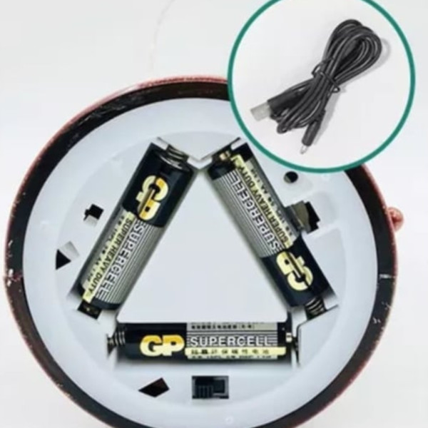 Коледен декоративен фенер – LED светлина, въртяща се фигурка на Дядо Коледа, снеговалеж и музика 11