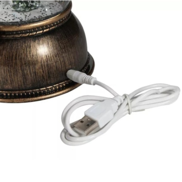 Коледен декоративен фенер – LED светлина, въртяща се фигурка на Дядо Коледа, снеговалеж и музика