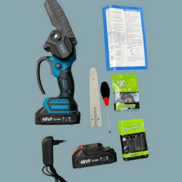 Акумулаторен трион за дърво и клони UKC 48V – 6″ верижна резачка с 2 батерии и 2 вериги