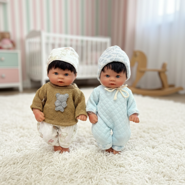 Бебе кукла 25 см с подвижни ръце и крака – идеален подарък за малките грижещи се сърца