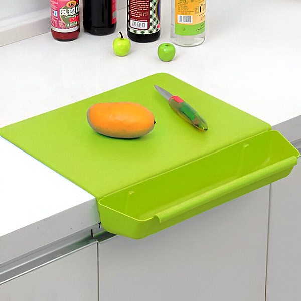 Дъска за рязане с отделящ се контейнер 2 в 1