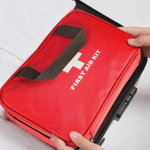 Комплект за първа помощ 173 елемента – Незаменим помощник за пътувания, къмпинг и автомобил 8