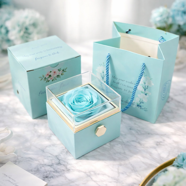 Луксозна подаръчна кутия с консервирана синя роза и въртящо се чекмедже 3