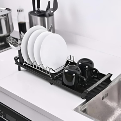 Разтегателен сушилник за съдове и прибори с дренажна тава – компактен кухненски отцедник за мивка