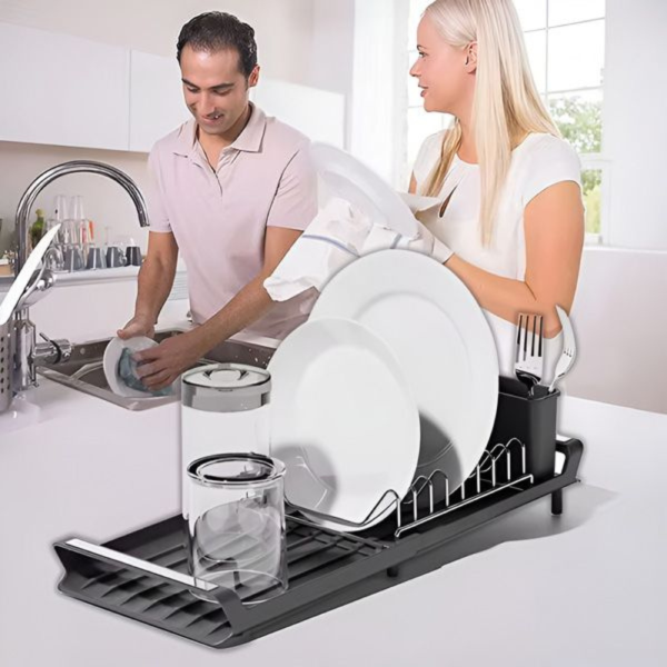 Разтегателен сушилник за съдове и прибори с дренажна тава – компактен кухненски отцедник за мивка