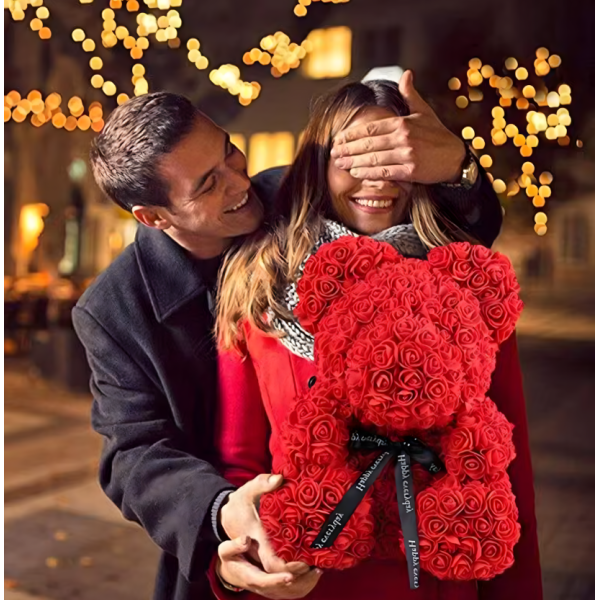 Плюшено мече с LED рози - подарък за мама, момиче, баба - комплект вечни рози 25 см