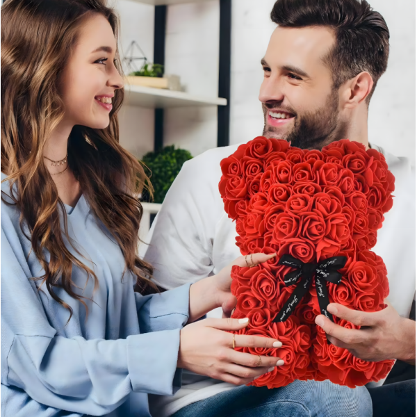 Плюшено мече с LED рози - подарък за мама, момиче, баба - комплект вечни рози 25 см