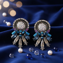 Стилни дамски обеци с кристали в три различни цвята А61