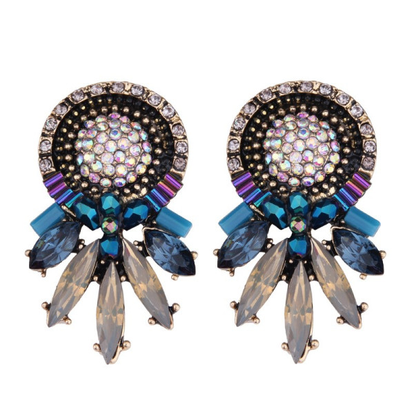 Стилни дамски обеци с кристали в три различни цвята А61 7