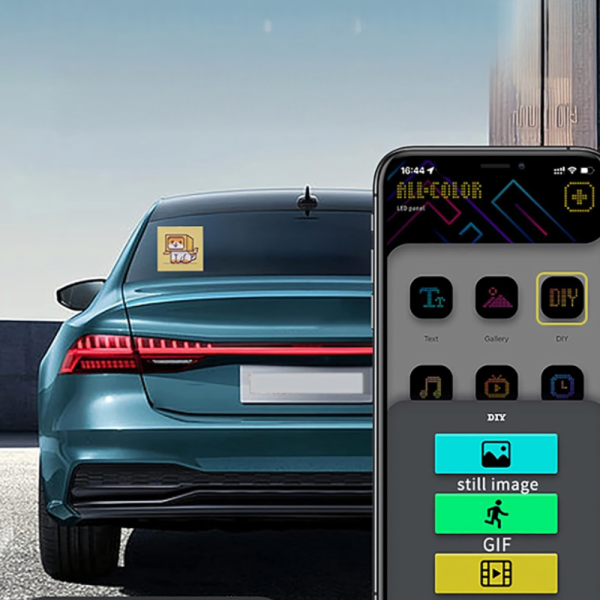 Интелигентен LED екран 32×32 за заден прозорец на автомобил – Модел Pixel RGB с Bluetooth управление